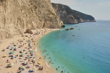 Lefkada 159 adasındaki Egremni plajı.