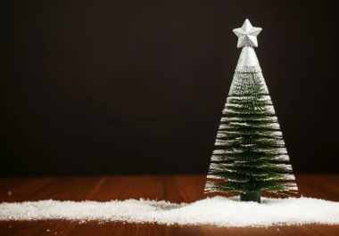 Mutlu Noel ağacı geçmişi