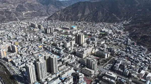 Batı Sichuan 'daki kasaba ve kırsal bölgeler