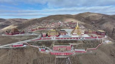 Dongga Tapınağının muhteşem manzarası