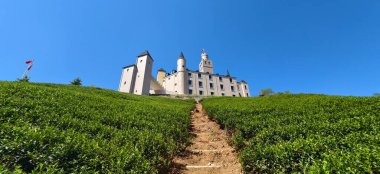 Aidebao Malikanesinin Avrupa tarzı mimari manzarası