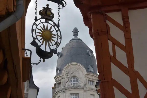 İşaret ve anıt. Kapalı Vannes kasabası. Ortaçağ 'ın Vannes kasabası. Morbihan golf sahasının güzellikleri