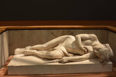 Müzedeki heykel David d 'Angers