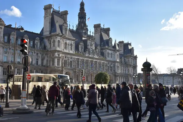 paris Belediyesi görünümünü