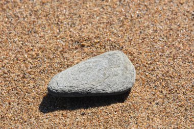 Siyah kumsalın kumsalı.