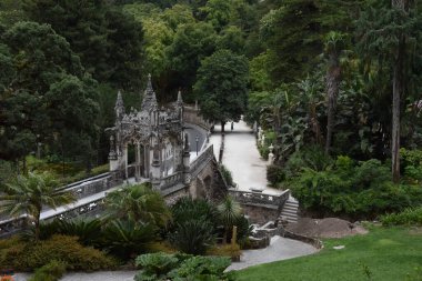 Portekiz, Sintra 'daki Quinta regaleira bahçesinde.. 