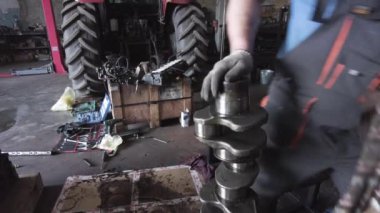 Dizel motor tamiri ve yeniden inşa. Çekici motorun tamiri