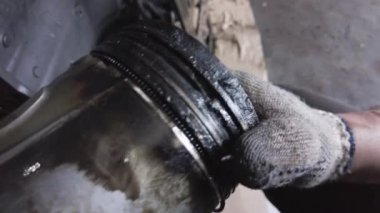 Dizel motor tamiri ve yeniden inşa. Çekici motorun tamiri