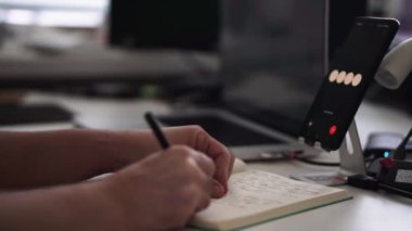 AI-Güçlü Yaratıcılık: ChatGPT Gerçek Zamanlı İnovasyon Sohbeti
