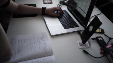 AI-Güçlü Yaratıcılık: ChatGPT Gerçek Zamanlı İnovasyon Sohbeti