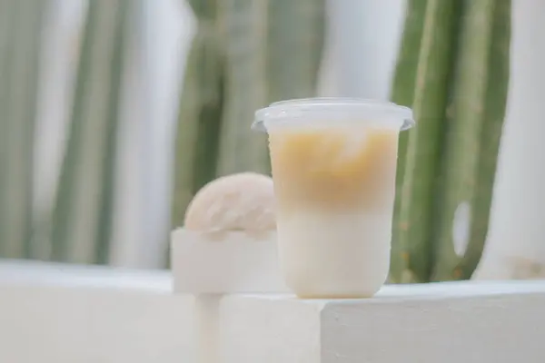 Lezzetli Asya yemeklerinin yakın görüntüsü