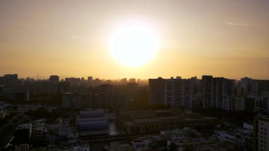 Lima, Peru 'da dramatik günbatımı.