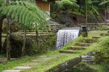 Banyumas Regency, Central Java, Endonezya 'daki Baturaden Peyzajı' nın güzelliği. 2 Aralık 2024 'te bir profesyonel tarafından çekilmiştir. Güzel manzaralı harika bir manzara.