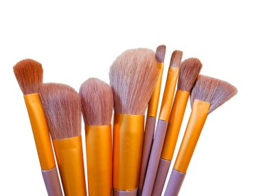 Makyaj malzemeleri, makyaj malzemeleri, makyaj malzemeleri, yaratıcı güzellik ve moda konsepti, beyaz arka planda izole edilmiş..