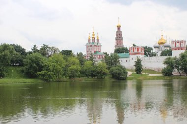 Şehirdeki kutsal üçlüdeki kutsal kan kilisesi. Kurtarıcının kilisesi, dökülen beyaz kan kremlin Moskova 'da.