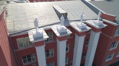 Modern şehrin havadan görünüşü