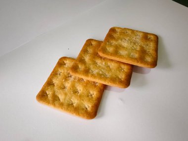 Koyu çikolata parçaları ile tanımlama