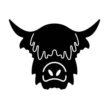 Highland İnek Başı Siluet Vektörü. Dağlık bir ineğin kafası, tüylü püskülleri, geniş burnu ve yukarı doğru eğimli boynuzlarıyla hemen tanınır..