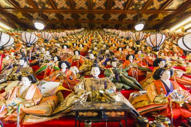 Hinamatsuri of Kasuisai, one of the three mountains of Enshu, Fukuroi City, Shizuoka Prefecture, a lot of hina dolls decorated on the hinadan clipart