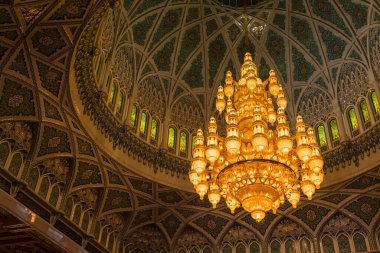 Muscat, Umman Sultan Qaboos Ulu Camii'nin iç