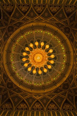 Muscat, Umman Sultan Qaboos Ulu Camii'nin iç