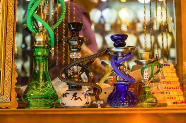 Shisha, İran 'ın Şiraz pazarında satıldı. 