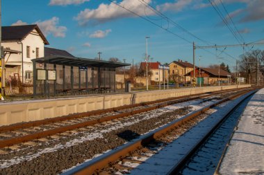 Krupka, Çek Cumhuriyeti, 23 Kasım 2024. Yerel tren istasyonu. Yüksek kalite fotoğraf