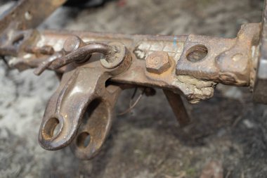 Metal parçası traktörün metal parçası. Yüksek kalite fotoğraf