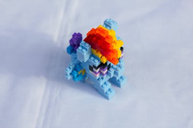 3d at yapbozu izole edilmiş beyaz arkaplan