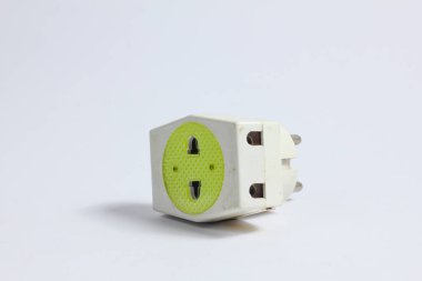 elektriksel adaptör dolgu kablo bağlantısı aracı