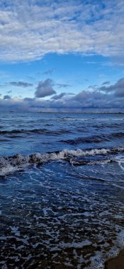 Güzel gün batımı gökyüzü, deniz