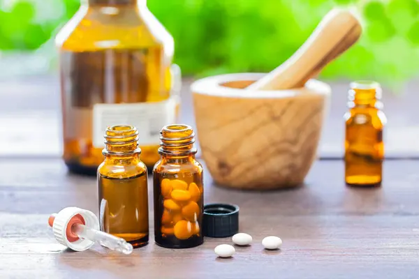 Homeopatik konsept, doğanın güçleriyle iyileşme.