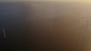 Hollanda 'daki rüzgar türbini, Avrupa' daki rüzgar enerjisi, Kuzey Denizi 'ndeki Hollanda rüzgar tarlaları