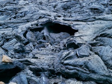Fagradalsfall Volkan Patlaması, İzlanda volkanı patlaması, Grindavkurkaupstaur, Güney Yarımadası, İzlanda. Fagradalsfjall, Reykjavk, İzlanda 'dan yaklaşık 40 kilometre uzaklıktaki Reykjanes Yarımadası' ndaki son Buzul Dönemi 'nde kurulmuş aktif bir volkandır..