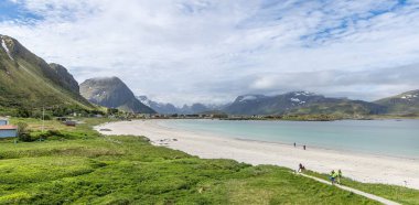 Rambergstranda Sahili ve Ramberg, Norveç 'teki Rambergstranda Adaları