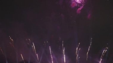 Havai fişekler, Kutlama, Yeni Yıl, Geçit Töreni ve Festival