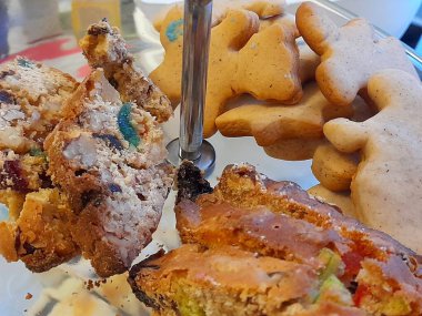 Noel kek kapatıyoruz