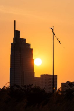 Bitexco ve Landmark 81, Saigon Köprüsü ve Manzaralı Ho Chi Minh City 'de Sunset' te. Yüksek kalite fotoğraf