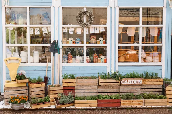 Klasik tarım dükkânı vitriniName 