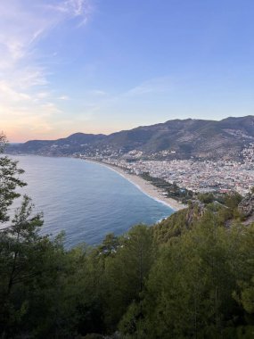 Şehir sahil şeridinden panoramik manzara. Yüksek kalite fotoğraf