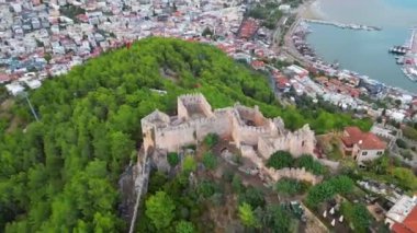 Türkiye 'deki Alanya Kalesi. Yüksek kaliteli FullHD görüntüler