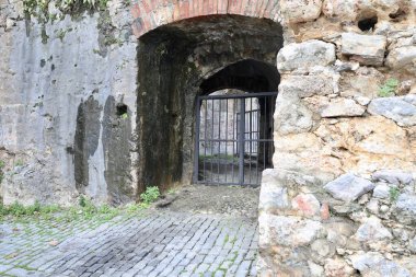 Taş kemer yolu. Yüksek kalite fotoğraf