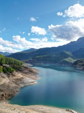 Kanyonun 4k drone görüntüsü. Yüksek kalite fotoğraf
