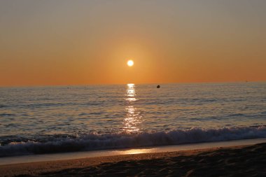Günbatımı okyanus plajı. Yüksek kalite fotoğraf