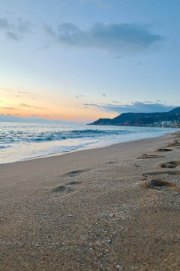 Günbatımı okyanus plajı. Yüksek kalite fotoğraf