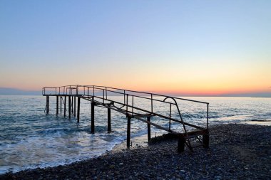 Deniz batımı iskelesi. Yüksek kalite fotoğraf