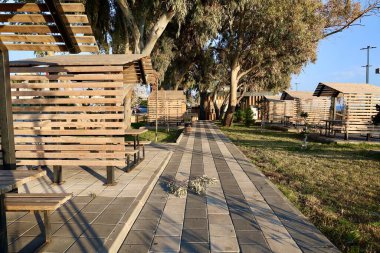 Park ahşap barınakları. Yüksek kalite fotoğraf