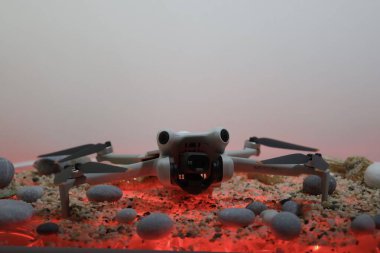 İnsansız hava aracı çakıl taşı ışıkları. Uçan kamera dronu. Yüksek kalite fotoğraf