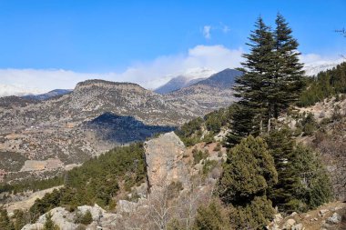 Rocky Dağı manzarası. Dağlık manzaralı bir manzara. Yüksek kalite fotoğraf