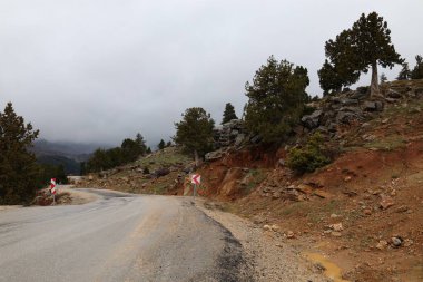 Dönek dağ yolu. Yüksek kalite fotoğraf